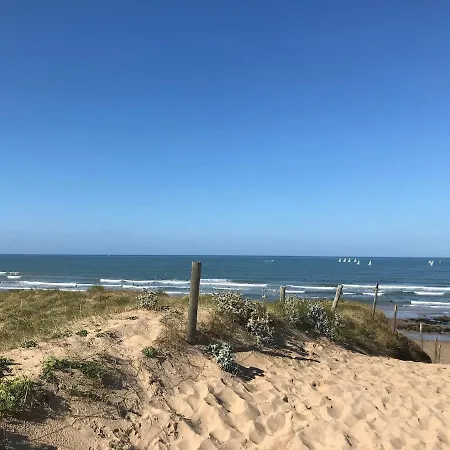 Dunes1 Sur Holiday home *